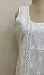 Women's Lucknowi Handcrafted Cotton Chikankari Top - HONC030218 - Image 3